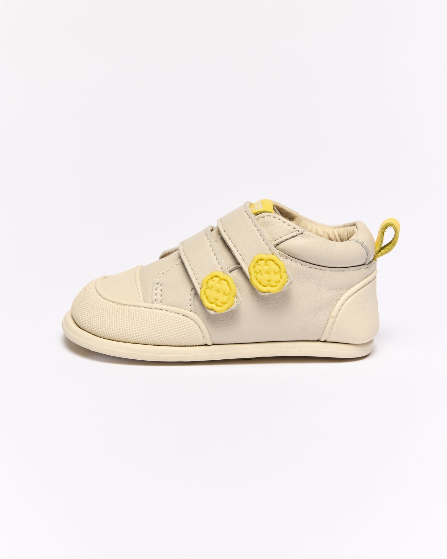 Sapatilha Beige Velcro - Coucouçava